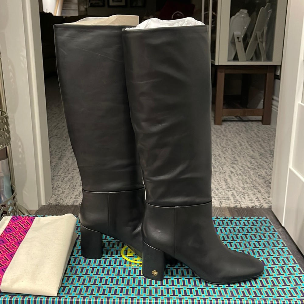 Tory Burch Brooke slouchy boot Napa leather size 8